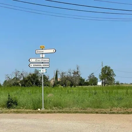 Kapslový hotel La Roulotte Du Verdon *