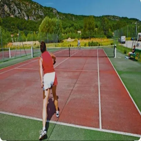 Ξενοδοχείο με κάψουλες La Roulotte Du Verdon *