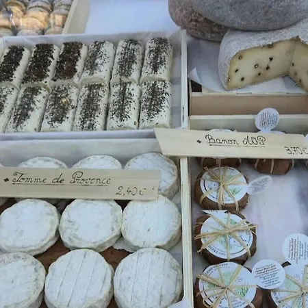 Ξενοδοχείο με κάψουλες La Roulotte Du Verdon Quinson