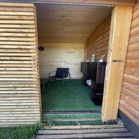 Ξενοδοχείο με κάψουλες La Roulotte Du Verdon *